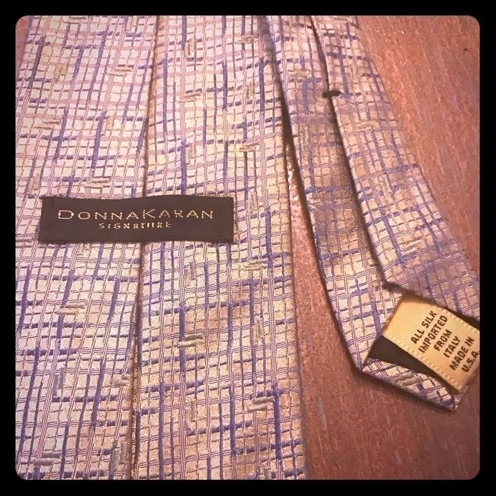 Tie Donna Karan Signature